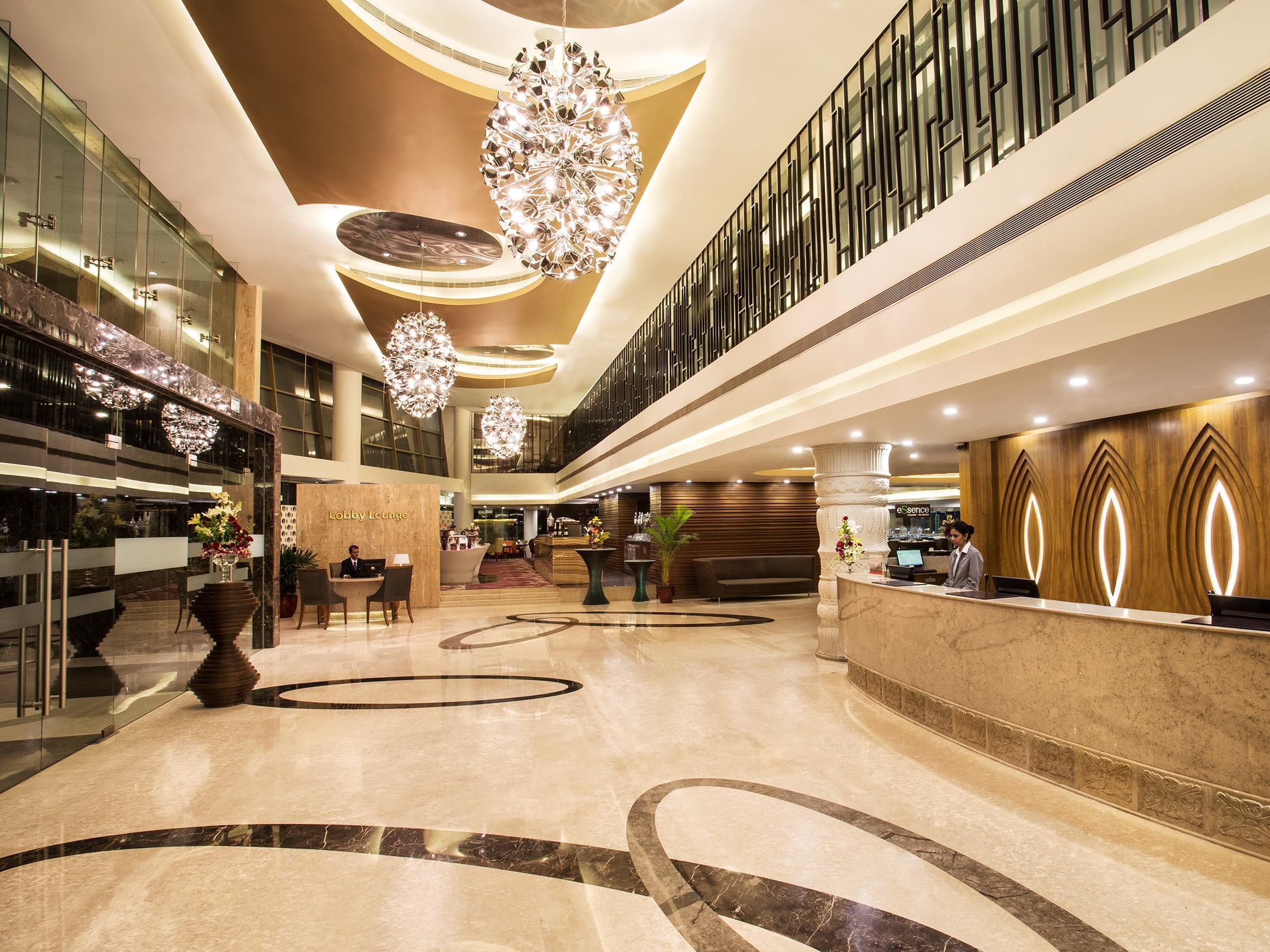 Crowne Plaza Ahmedabad City Centre By Ihg Eksteriør bilde