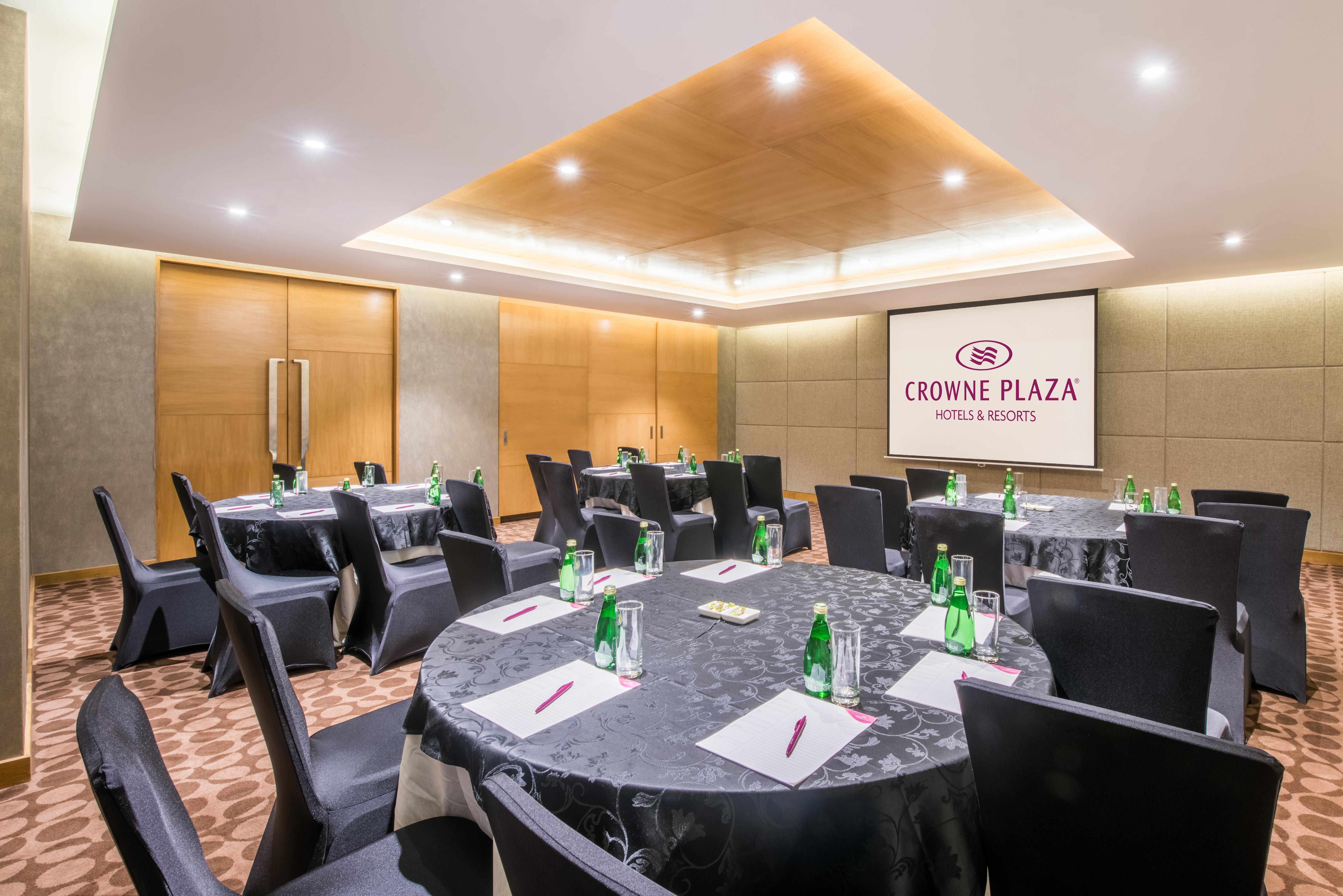 Crowne Plaza Ahmedabad City Centre By Ihg Eksteriør bilde