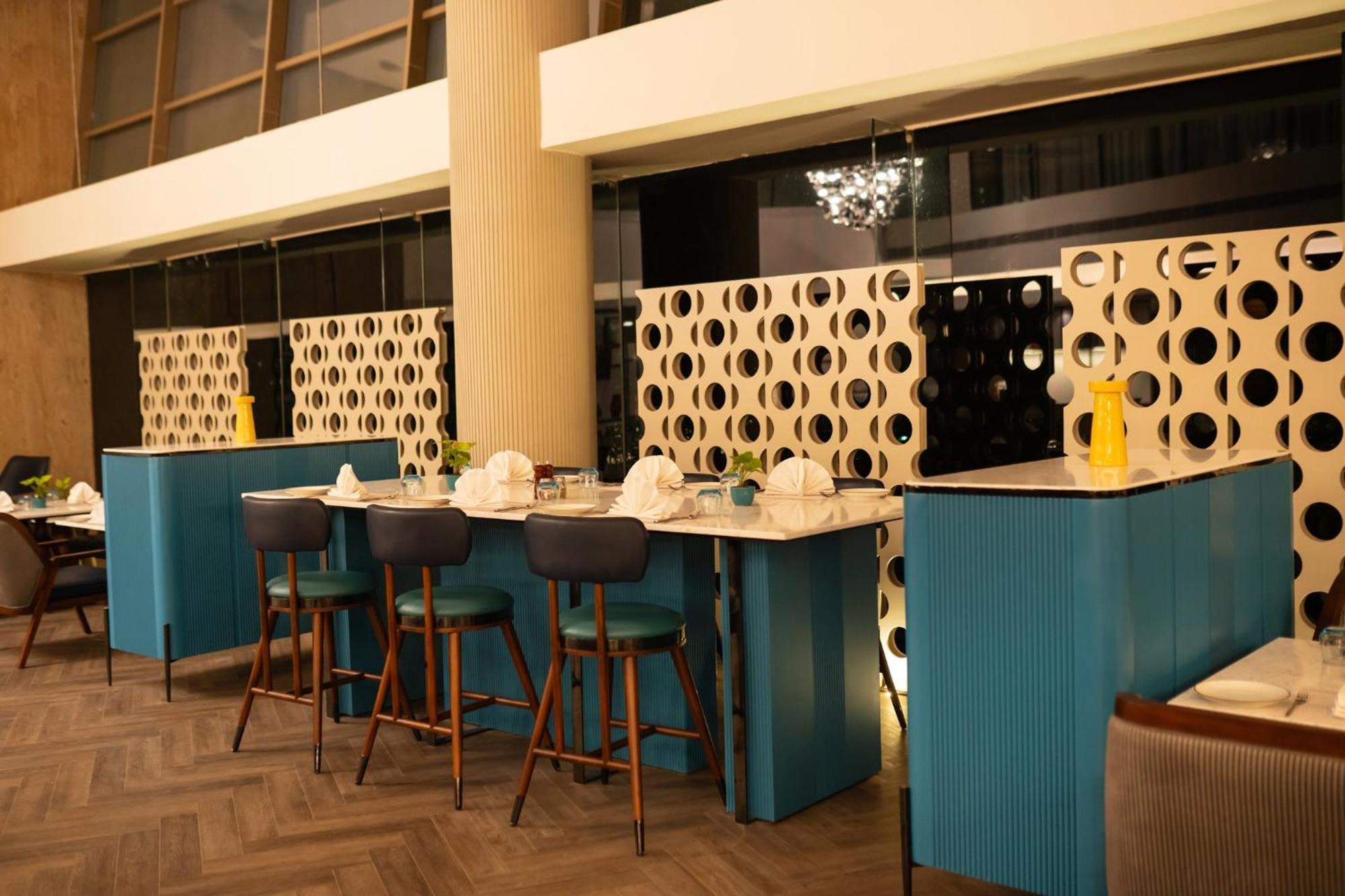 Crowne Plaza Ahmedabad City Centre By Ihg Eksteriør bilde